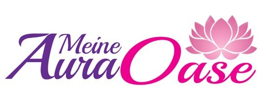 Aura Oase Logo von "Meine AuraOase" mit stilisierten Schriftzug und Lotusblütenmotiv.